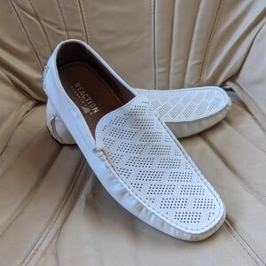 Men's 10.5 Kenneth Cole Leather White Loafers Moccasins Shoes Breathable Slipons